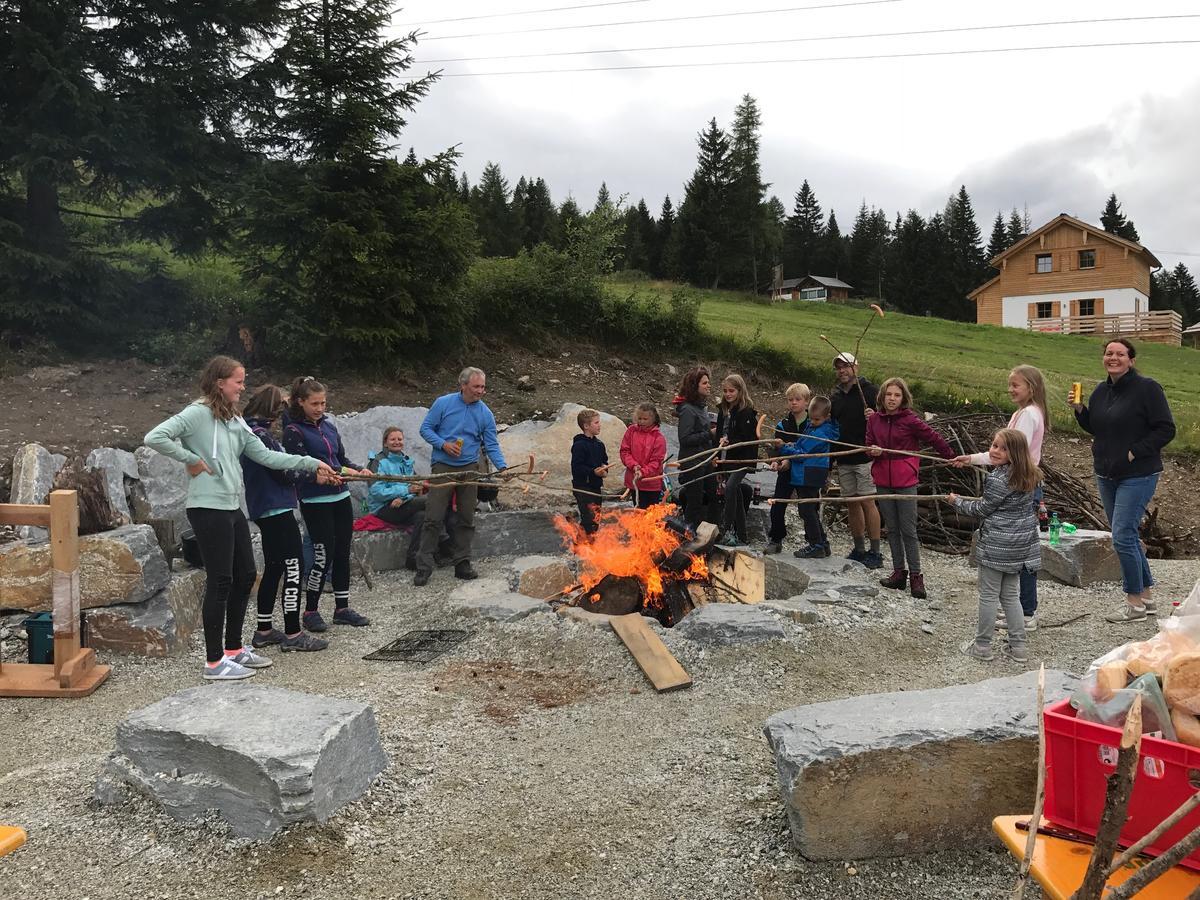 Chaletdorf-Fanningberg Weisspriach Exteriör bild